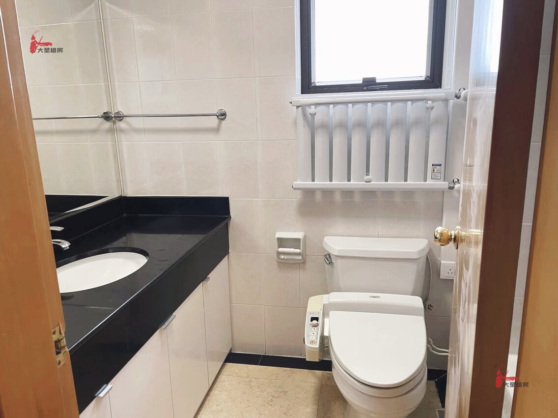 鸿艺豪苑酒店式公寓-中心区域酒店式公寓出租